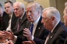 Ông Trump có thể cải tổ nội các sau bầu cử giữa kỳ