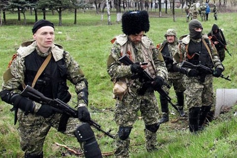 Người biểu tình ở đông Ukraine phớt lờ tối hậu thư