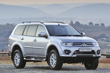 Mitsubishi Pajero Sport mới sẽ có giá từ 830 triệu đồng?