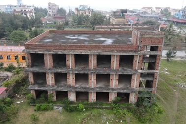 Shophouse cửa đóng then cài, "thiên đường" Quất Lâm tiêu điều sau Covid-19