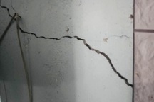 Liên tiếp 7 trận động đất làm nứt nhiều nhà dân Quảng Ngãi