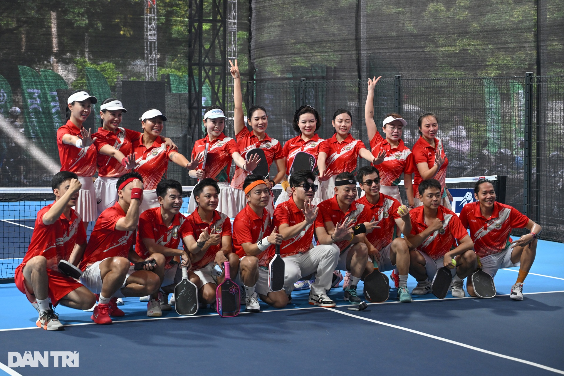 Dàn á hậu, diễn viên, ca sĩ nổi tiếng hâm nóng giải pickleball Dân trí - 2 Dàn á hậu, diễn viên, ca sĩ nổi tiếng hâm nóng giải pickleball Dân trí - 2