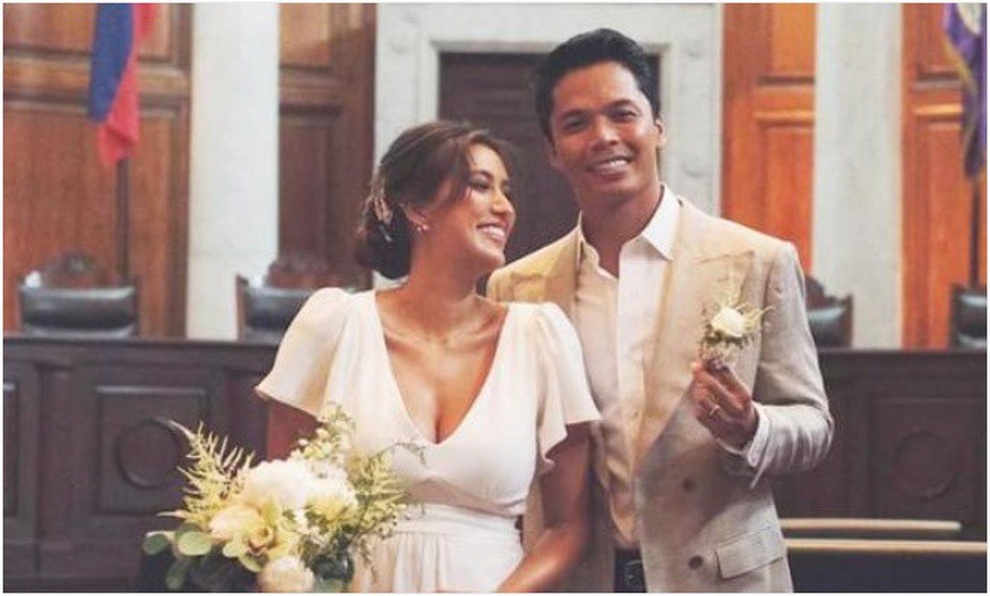 Hoa hậu Hoàn vũ Philippines kết hôn với chàng thống đốc điển trai - 2