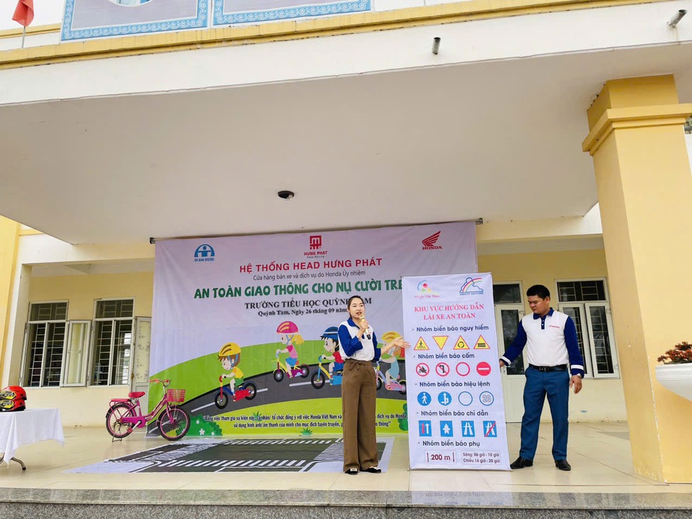 Honda Việt Nam tuyên dương các HEAD đào tạo an toàn giao thông xuất sắc quý III - 2 Honda Việt Nam tuyên dương các HEAD đào tạo an toàn giao thông xuất sắc quý III - 2