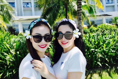 Bà xã Đăng Dương, Trọng Tấn giống nhau từ cách chăm chồng, đến “gu” thời trang