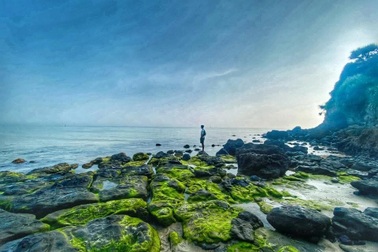 Cắm trại ở Mũi Trèo: Ngắm bãi đá đặc biệt, ăn uống chỉ từ 10.000 đồng