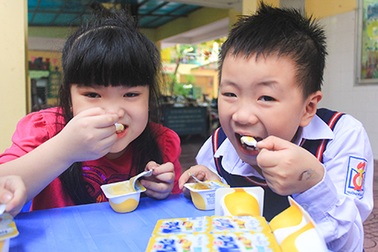 Sử dụng váng sữa đúng cách để tốt cho sức khỏe bé