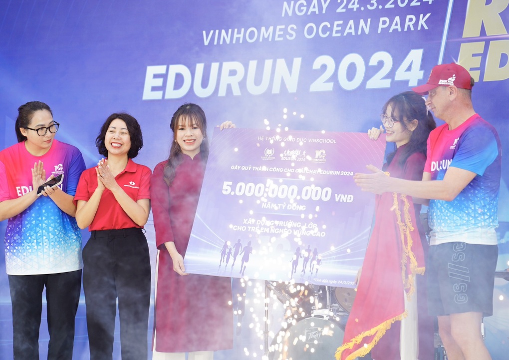 EduRun 2024: Quyên góp kỷ lục 5 tỷ đồng để xây trường vùng xa - 2