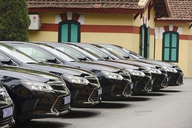 Bộ trưởng, Chủ tịch Hà Nội và TPHCM sử dụng ô tô giá tối đa 1,55 tỷ đồng