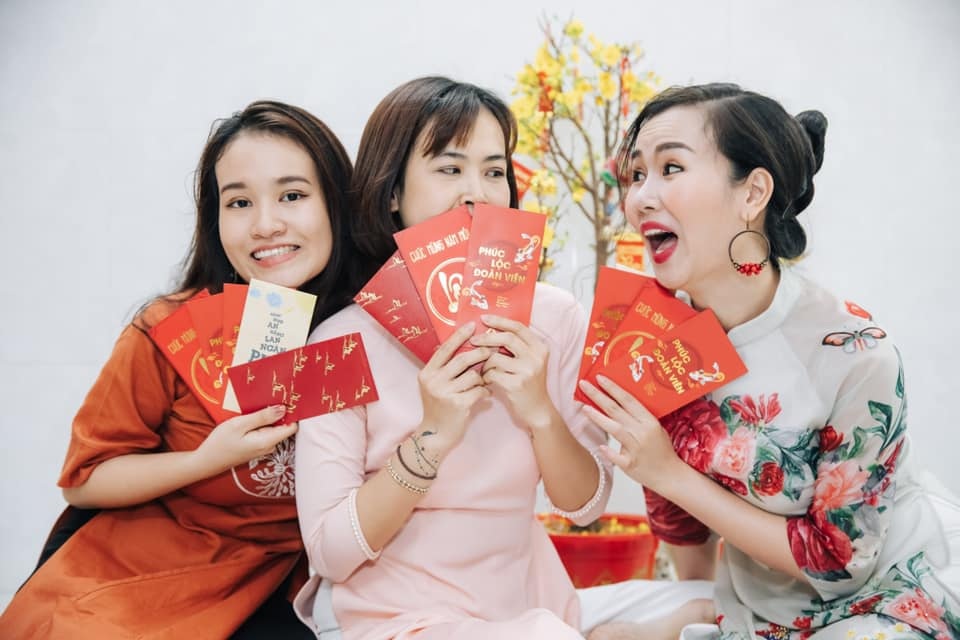 Sao Việt đi đâu, làm gì ngày đầu năm? - 22