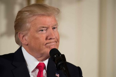 Truyền thông Trung Quốc cảnh báo Mỹ “chớ đâm sau lưng”