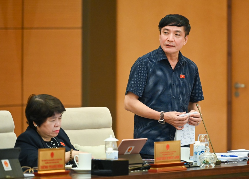 Chủ tịch Quốc hội: Tập trung giám sát việc mua, quản lý, sử dụng vaccine - 3 Chủ tịch Quốc hội: Tập trung giám sát việc mua, quản lý, sử dụng vaccine - 3