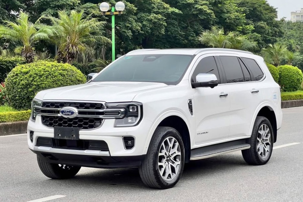 Phân khúc SUV cỡ D tháng 6: Xe Hàn giảm 200 triệu đồng vẫn “kén” khách mua - 1 Phân khúc SUV cỡ D tháng 6: Xe Hàn giảm 200 triệu đồng vẫn “kén” khách mua - 1