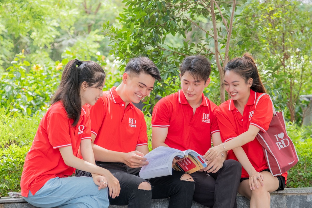Digital Marketing: Nhiều việc làm, lương cao nhưng đang khát nhân lực - 2 Digital Marketing: Nhiều việc làm, lương cao nhưng đang khát nhân lực - 2