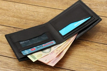 Hành khách Ấn Độ bị "cầm nhầm" ví ở sân bay Nội Bài