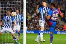 Đánh bại Sociedad, Barcelona quyết ngăn Real Madrid vô địch sớm