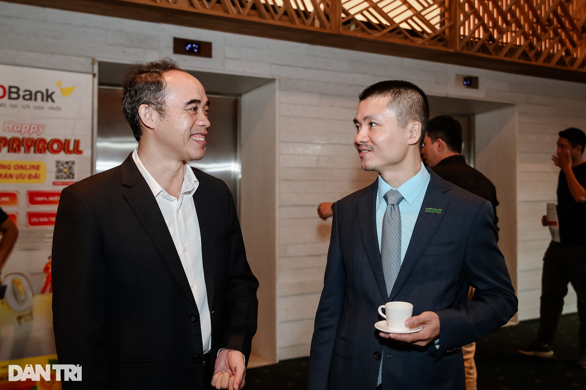 Hàng trăm khách mời dự hội thảo Tháo van tín dụng - Khơi thông tăng trưởng - 5 Hàng trăm khách mời dự hội thảo Tháo van tín dụng - Khơi thông tăng trưởng - 5