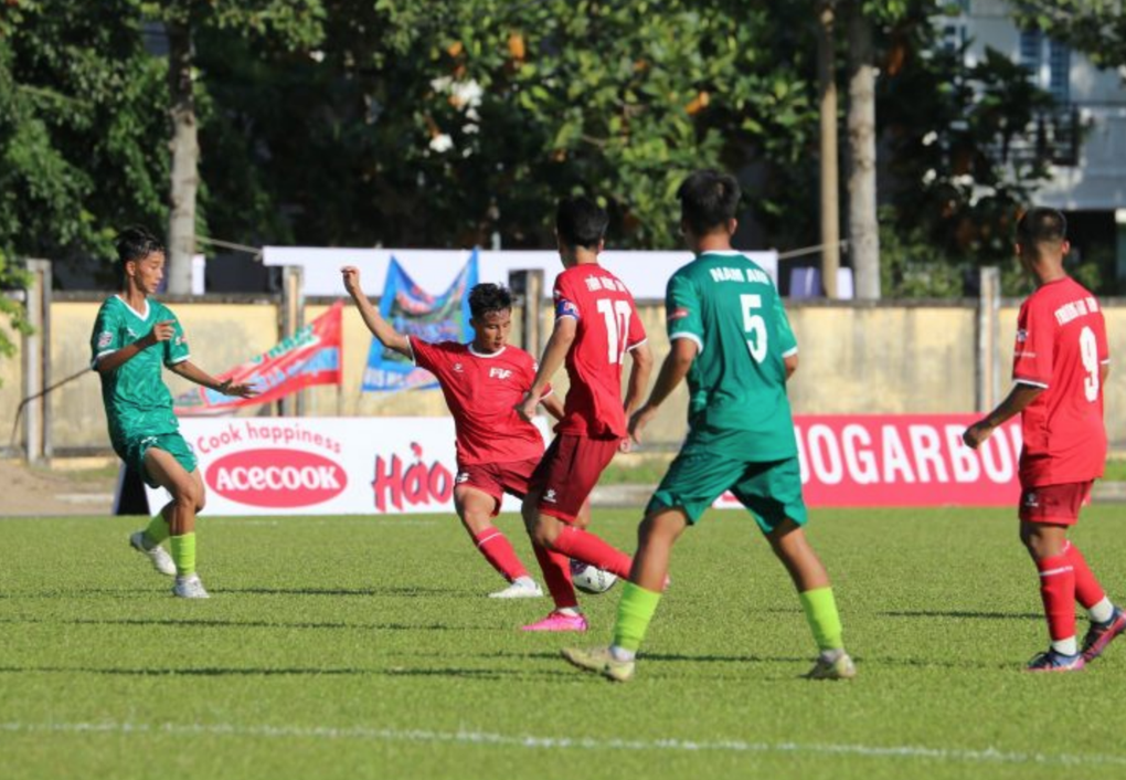 Giải U15 Quốc gia: PVF, Hà Nội đồng loạt giành chiến thắng - 1 Giải U15 Quốc gia: PVF, Hà Nội đồng loạt giành chiến thắng - 1