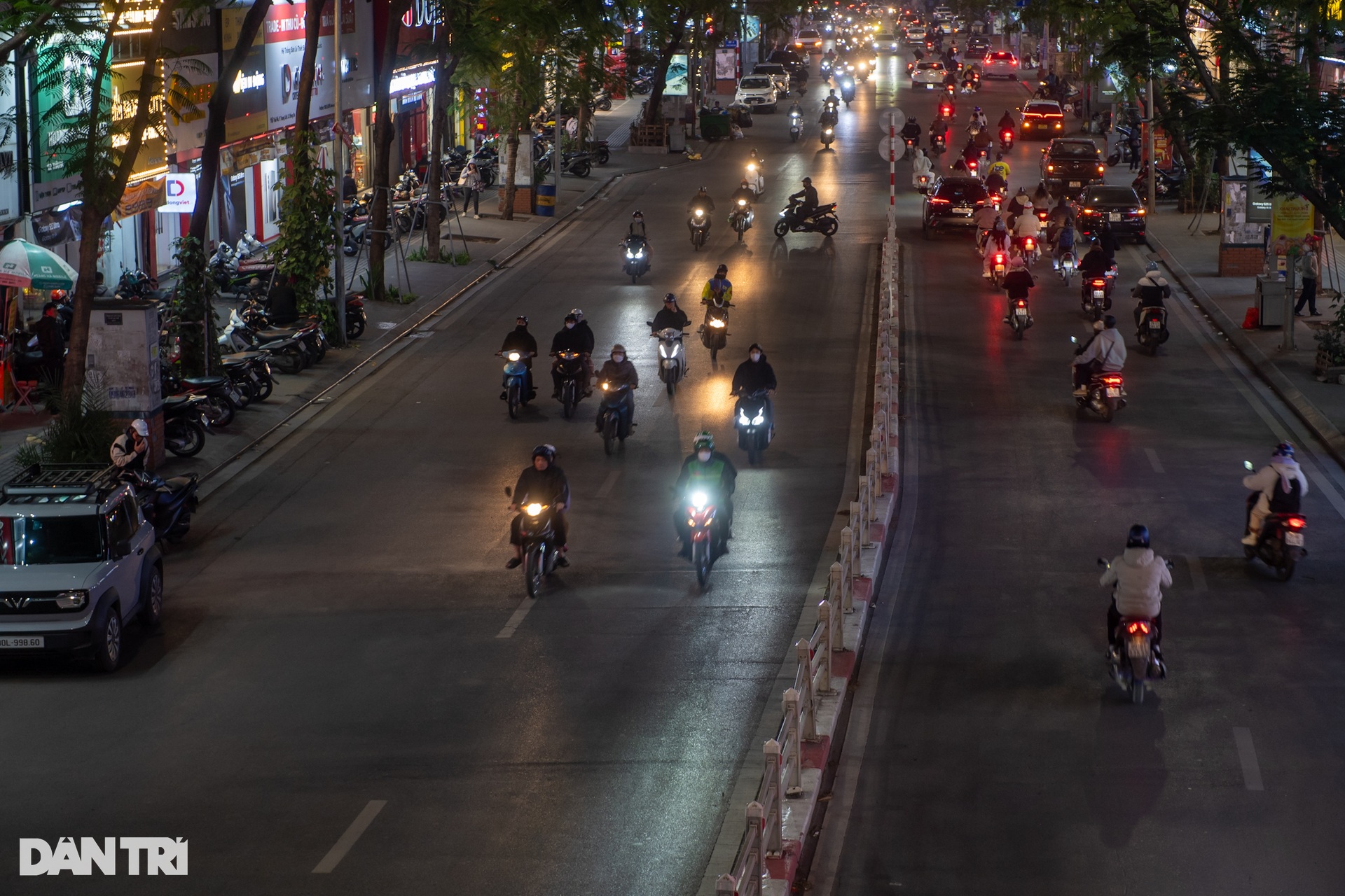 Hình ảnh so sánh trước và sau Tết: Giao thông dễ thở, ùn tắc giảm dần - 18 Hình ảnh so sánh trước và sau Tết: Giao thông dễ thở, ùn tắc giảm dần - 18