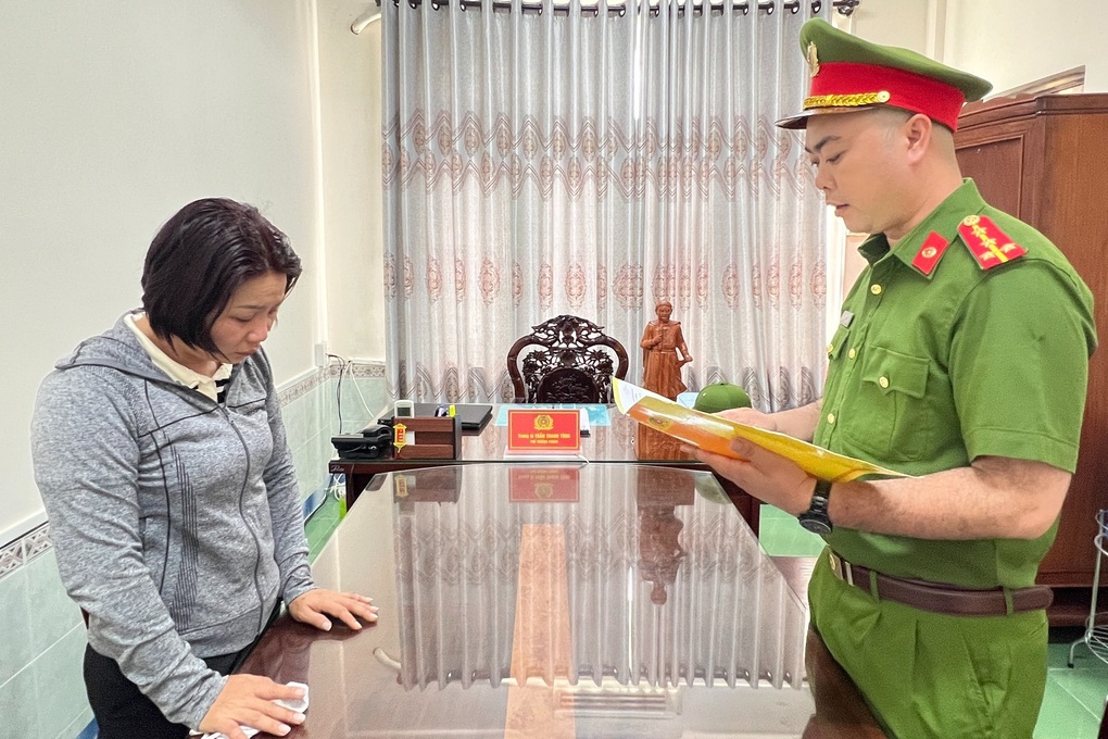 Cò đất chiếm đoạt 2 tỷ đồng của khách hàng - 1