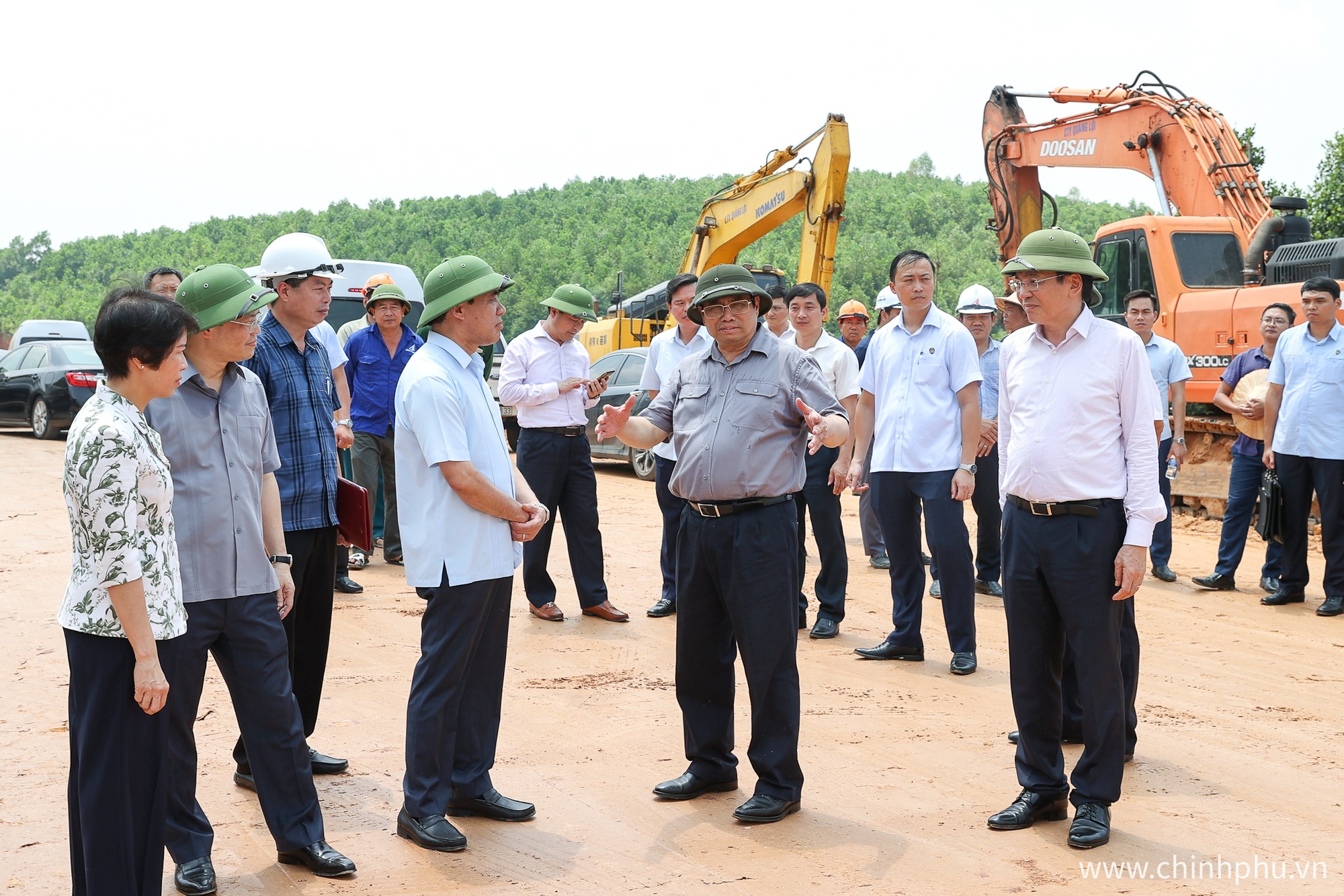 Loạt cao tốc dần thành hình sau những chuyến thị sát của Thủ tướng - 3 Loạt cao tốc dần thành hình sau những chuyến thị sát của Thủ tướng - 3