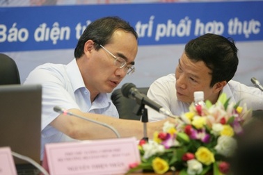 4 tiếng cùng độc giả “chất vấn” Phó thủ tướng