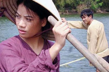 Giải Vàng cho "Áo lụa Hà Đông": Khuất tất hay đố kị?