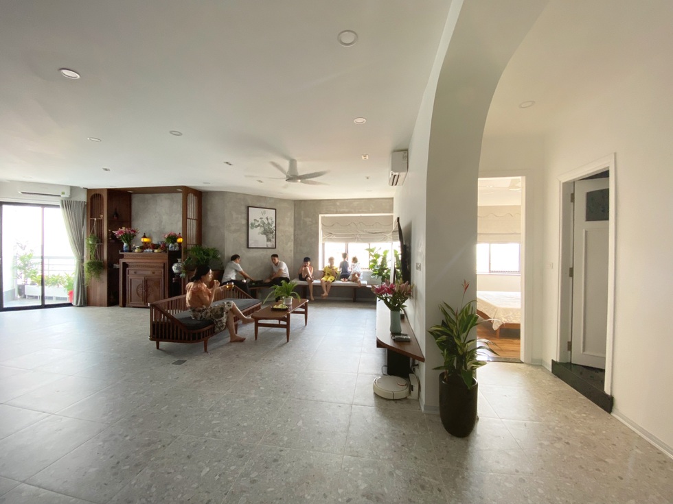 Biến căn hộ 120 m2 siêu cũ thành nơi nghỉ dưỡng sang chảnh lúc giãn cách - 4 Biến căn hộ 120 m2 siêu cũ thành nơi nghỉ dưỡng sang chảnh lúc giãn cách - 4