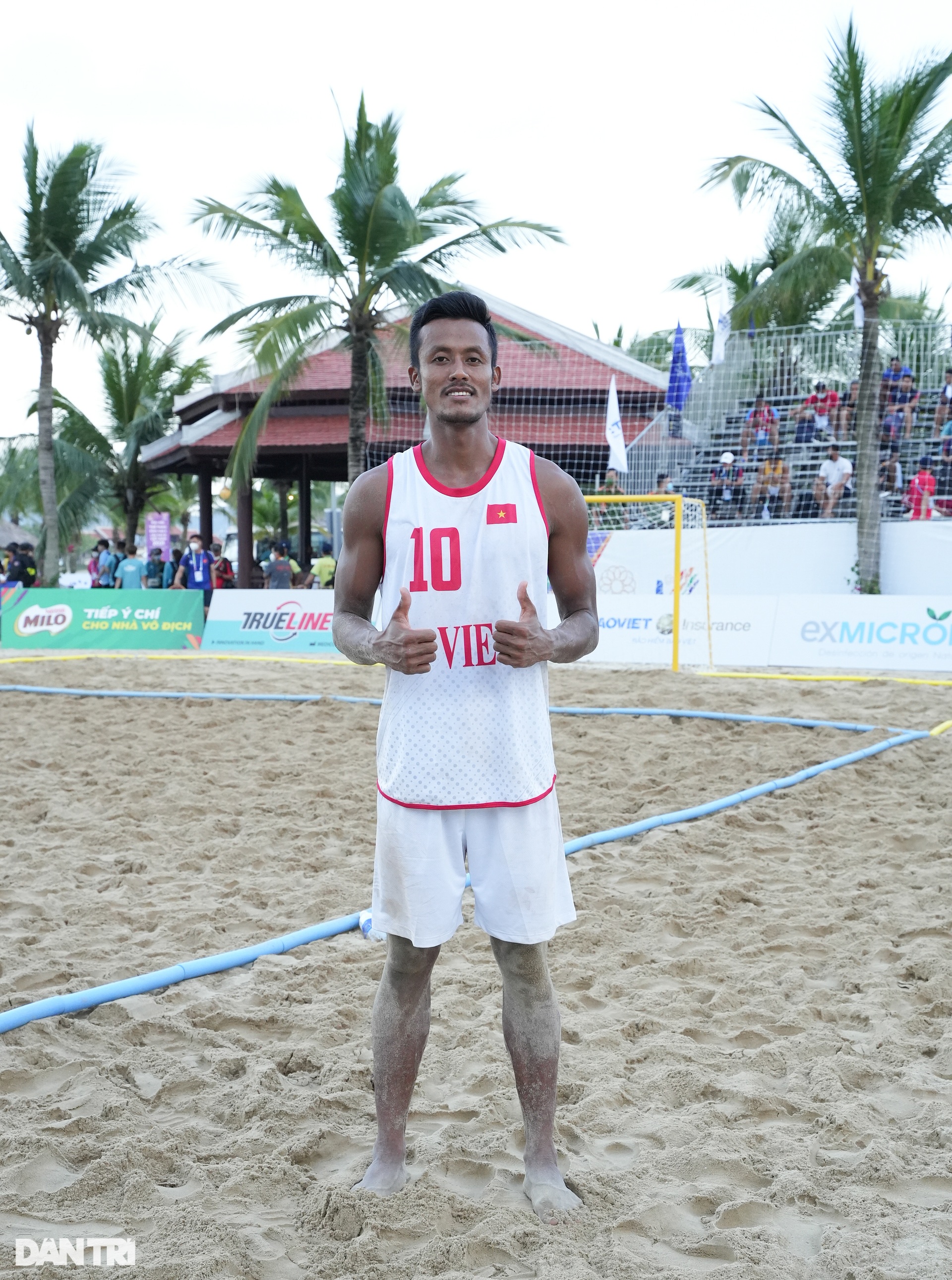 Thắng liên tiếp 4 trận, đội tuyển bóng ném bãi biển Việt Nam tiến gần HCV - 9 Thắng liên tiếp 4 trận, đội tuyển bóng ném bãi biển Việt Nam tiến gần HCV - 9