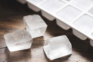 Ăn đá lạnh có hại không?