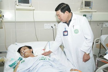 Tình trạng sức khỏe nạn nhân vụ sập giàn giáo đã kiểm soát được