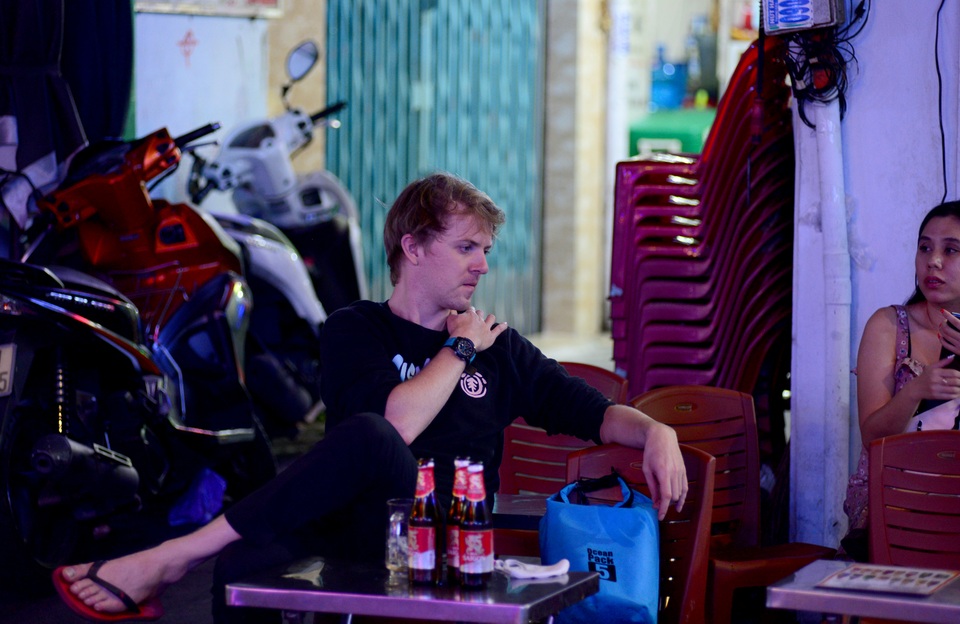 Phố Tây Bùi Viện mùa dịch.jpg