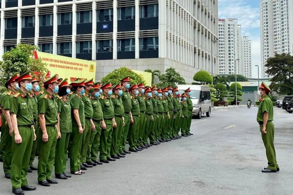 Bộ Công an tiếp tục tăng cường lực lượng vào TPHCM chống dịch - 1 Bộ Công an tiếp tục tăng cường lực lượng vào TPHCM chống dịch - 1