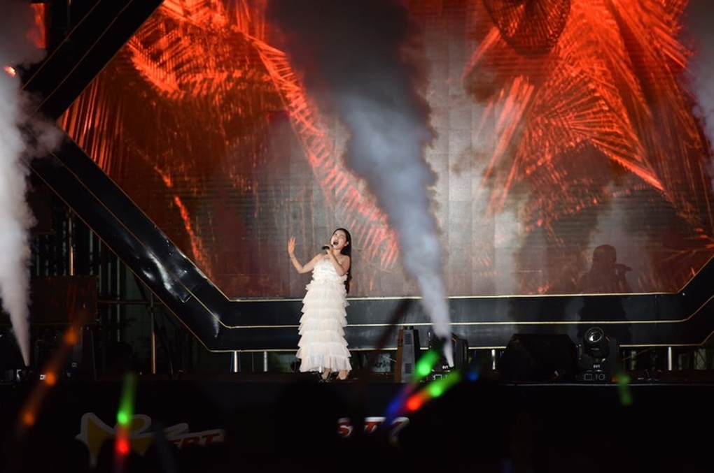 Nam sinh đa tài kể Sử Việt bằng Rap giành học bổng vào thẳng Đại học FPT - 7