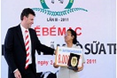 Ấn tượng giải nhất “mô hình chăn nuôi bò sữa bền vững” 