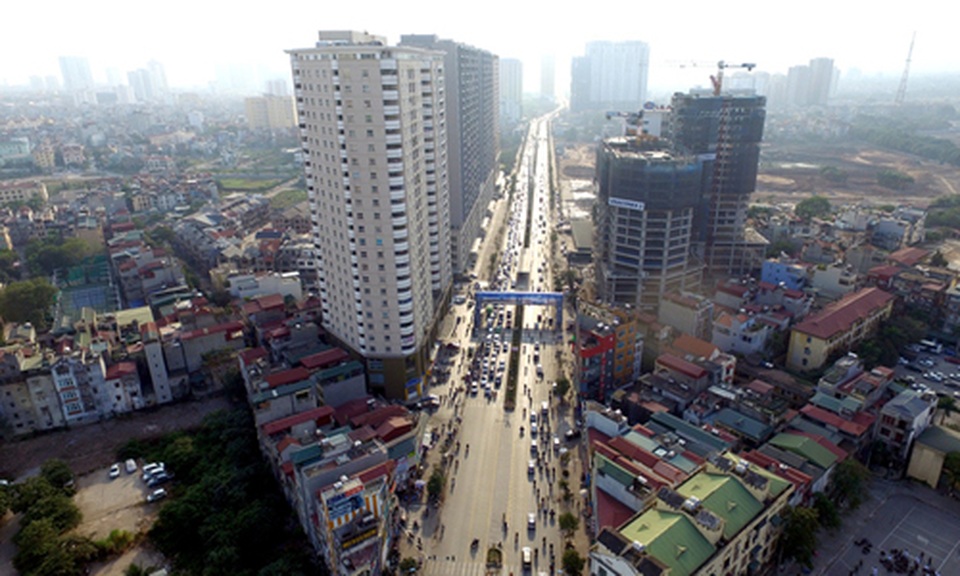 Chuyên gia kinh tế: Có tiền “bắt đáy” bất động sản thời điểm này là “vua - 2 Chuyên gia kinh tế: Có tiền “bắt đáy” bất động sản thời điểm này là “vua - 2