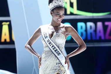 Chùm ảnh đẹp đêm chung kết Hoa hậu Hoàn vũ