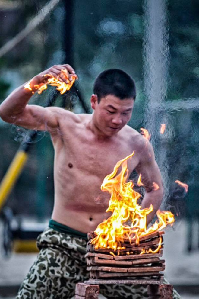 Một ngày trên thao trường của các chiến sĩ đặc công QĐND Việt Nam - 4 Một ngày trên thao trường của các chiến sĩ đặc công QĐND Việt Nam - 4