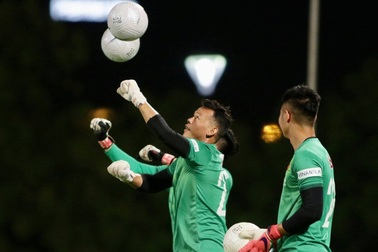 Chuyên gia trong nước: "Tấn Trường đủ bản lĩnh để thay thế Văn Lâm"