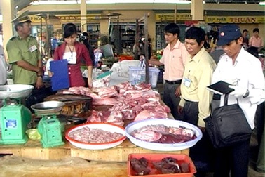 Dự thảo nghị định an toàn thực phẩm: “Tréo ngoe” trong quản lý