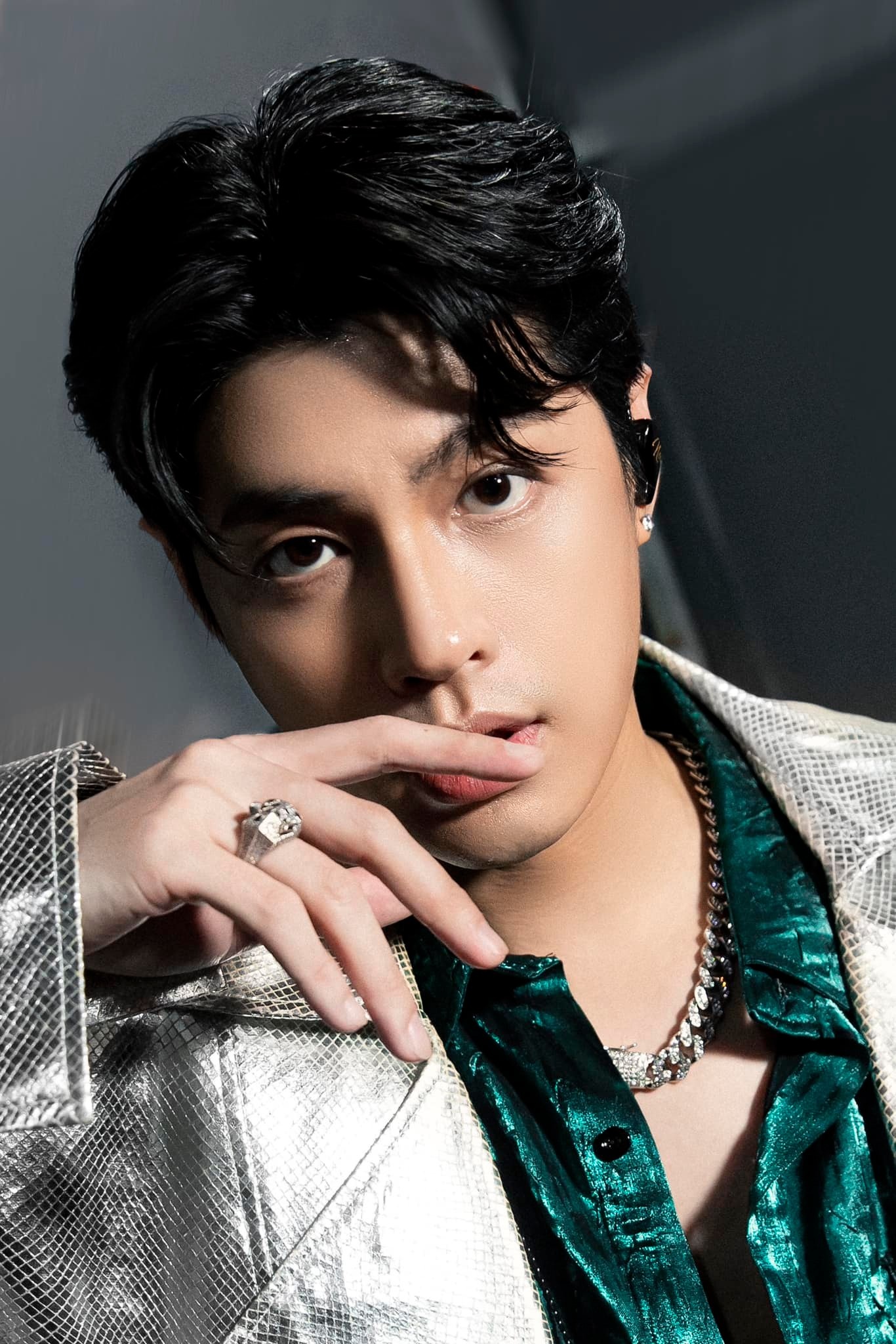 Pemeran Kaleidoskop setelah 20 tahun: Pemeran utama wanita bersembunyi, pemeran pendukung wanita menjadi vegetarian - 11 Dàn sao Kính vạn hoa sau 20 năm: Nữ chính ở ẩn, nữ phụ ăn chay trường - 11