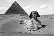 Chi tiết đáng ngờ khiến kim tự tháp Ai Cập bị nghi "dính líu" đến người ngoài hành tinh