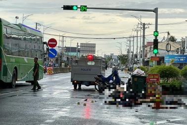 Va chạm với xe ben, hai vợ chồng tử vong