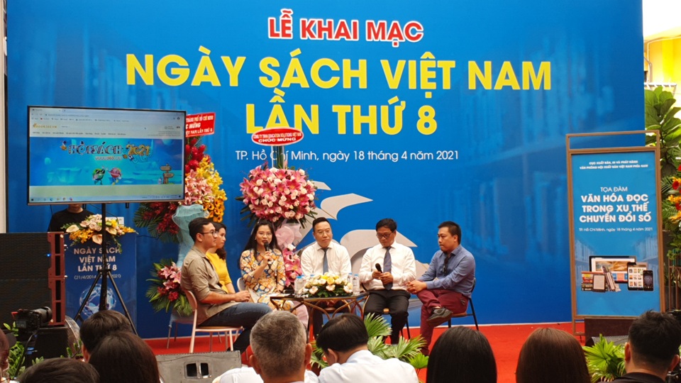 Khai mạc Ngày sách Việt Nam lần thứ 8 tại TPHCM - 4 Khai mạc Ngày sách Việt Nam lần thứ 8 tại TPHCM - 4