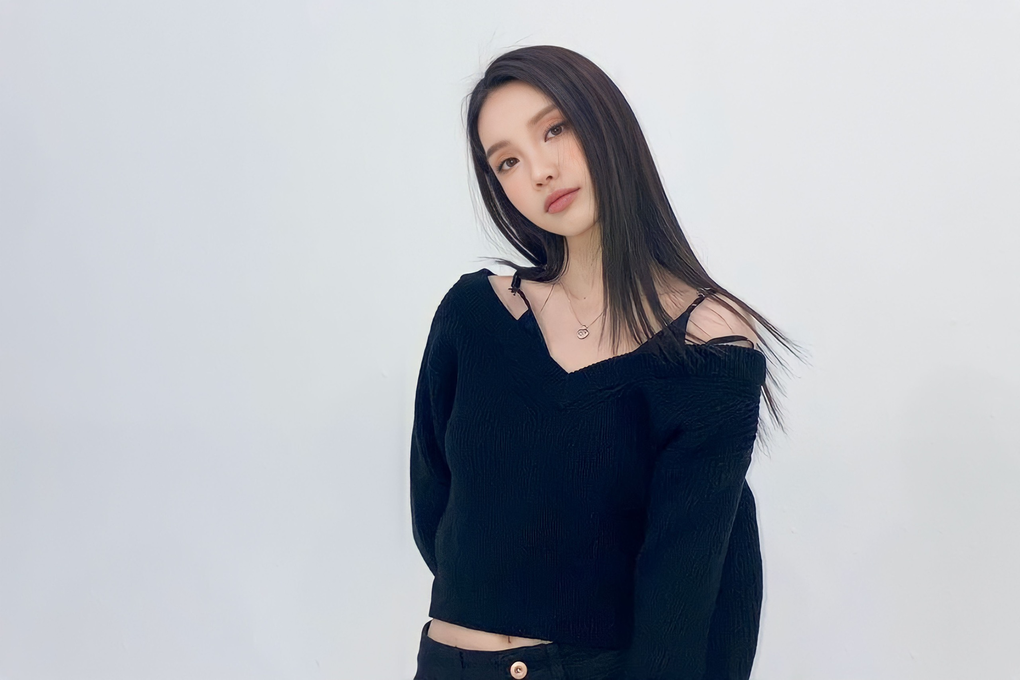 Bị đồn là bạn gái của Park Seo Joon, hot girl 9X bất ngờ bị truy lùng - 2 Bị đồn là bạn gái của Park Seo Joon, hot girl 9X bất ngờ bị truy lùng - 2