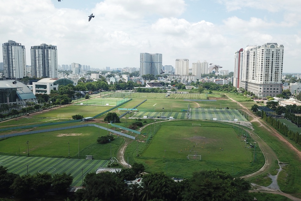 Người dân TPHCM tiếc nuối khi trường đua Phú Thọ không còn