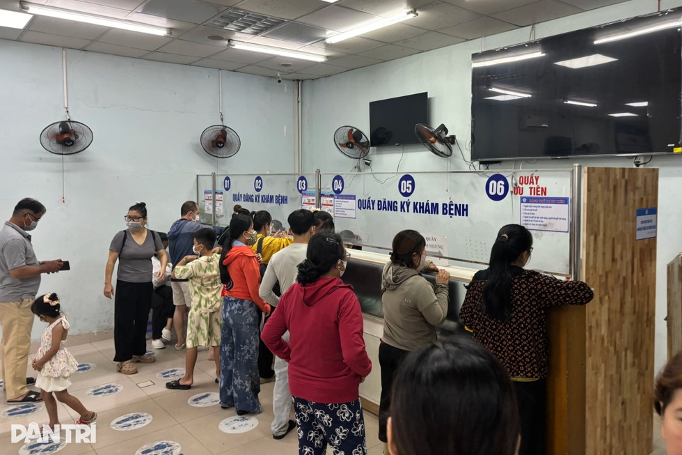 Chính sách miễn viện phí toàn dân nhân văn, nhiều người bệnh sẽ được cứu - 5 Chính sách miễn viện phí toàn dân nhân văn, nhiều người bệnh sẽ được cứu - 5