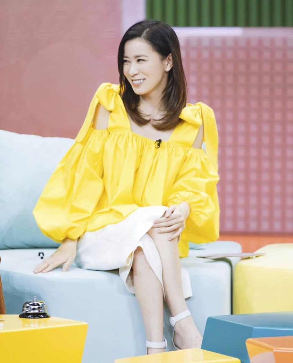 “Nhàn Phi” Xa Thi Mạn: Không có người ngắm, phụ nữ vẫn phải là đoá hoa đẹp - 7 “Nhàn Phi” Xa Thi Mạn: Không có người ngắm, phụ nữ vẫn phải là đoá hoa đẹp - 7