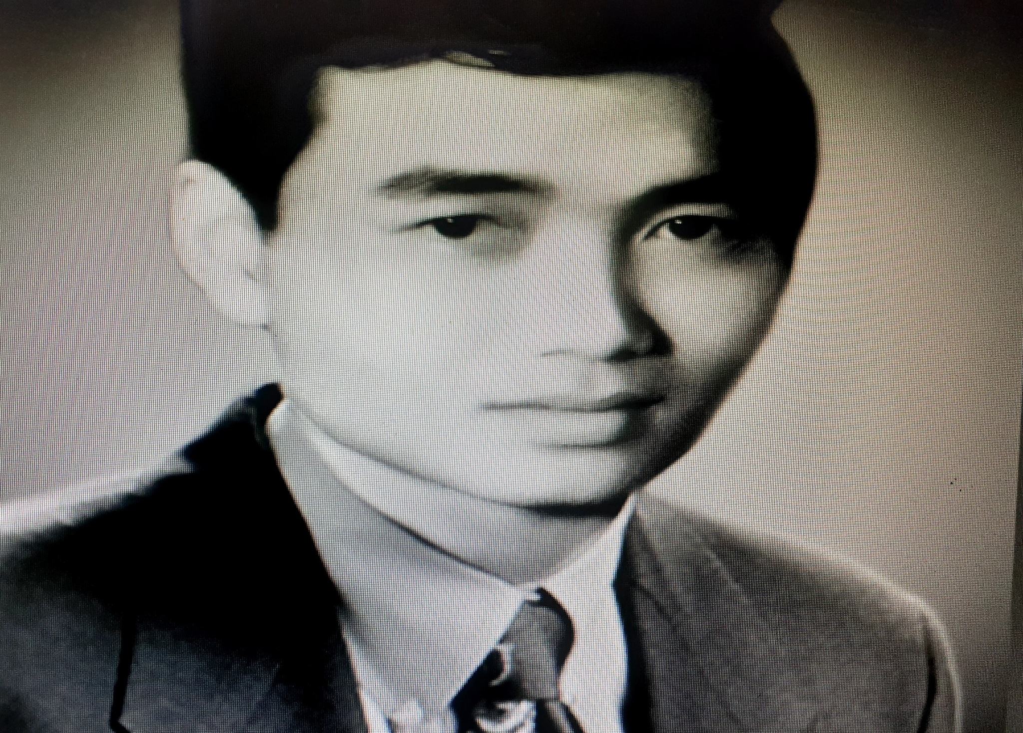 Chuyện người lính già với 2 viên đạn mang theo người gần nửa thế kỷ - 4 Chuyện người lính già với 2 viên đạn mang theo người gần nửa thế kỷ - 4