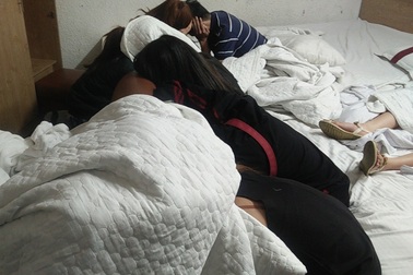 “Đột kích” hàng loạt khách sạn, tạm giữ gần 100 người nghi vấn sử dụng ma túy